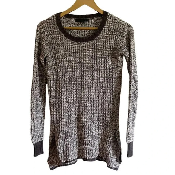 Kaisely Gray Side Zipper Sweater - Picture 2 of 11
